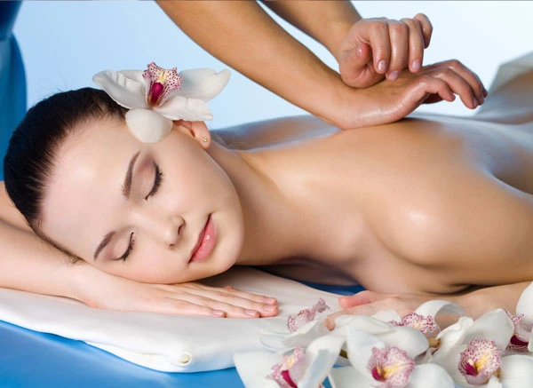 Relax, Refresh and Rejuvenate at Mr Smile Beauty Spa.